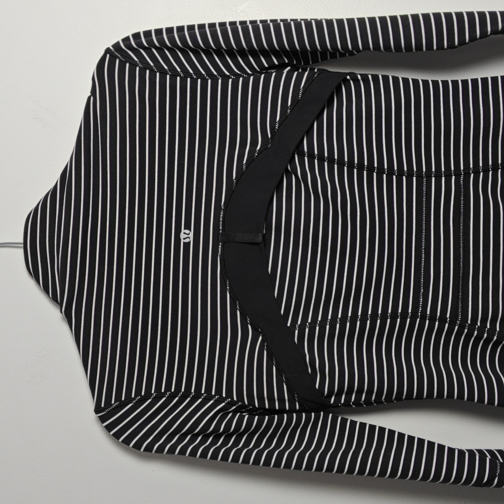 LULULEMON Define Jacket Full Zip Parallel Striped Black and White Size 6 - Picture 14 of 16